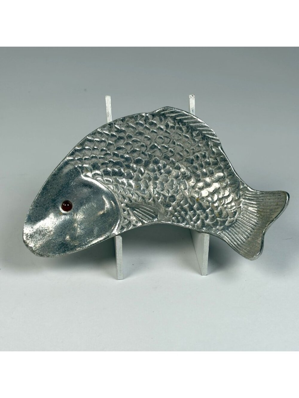 1986 Arthur Court Aluminum Koi Fish Trinket Dish Red Cornelian Glass Eye 6.5"
